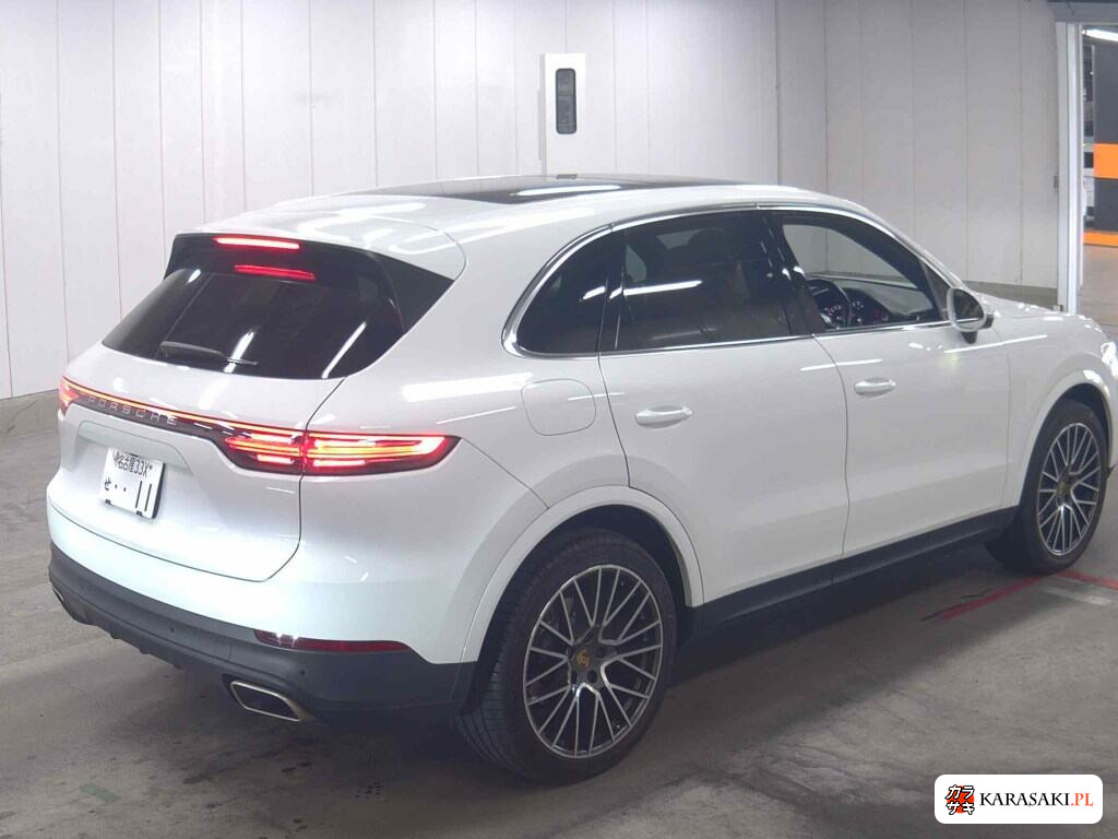 Porsche Cayenne 2020 z aukcji japońskiej