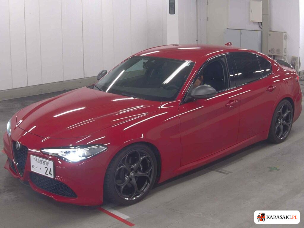 Alfa Romeo Giulia 2018 z aukcji japońskiej