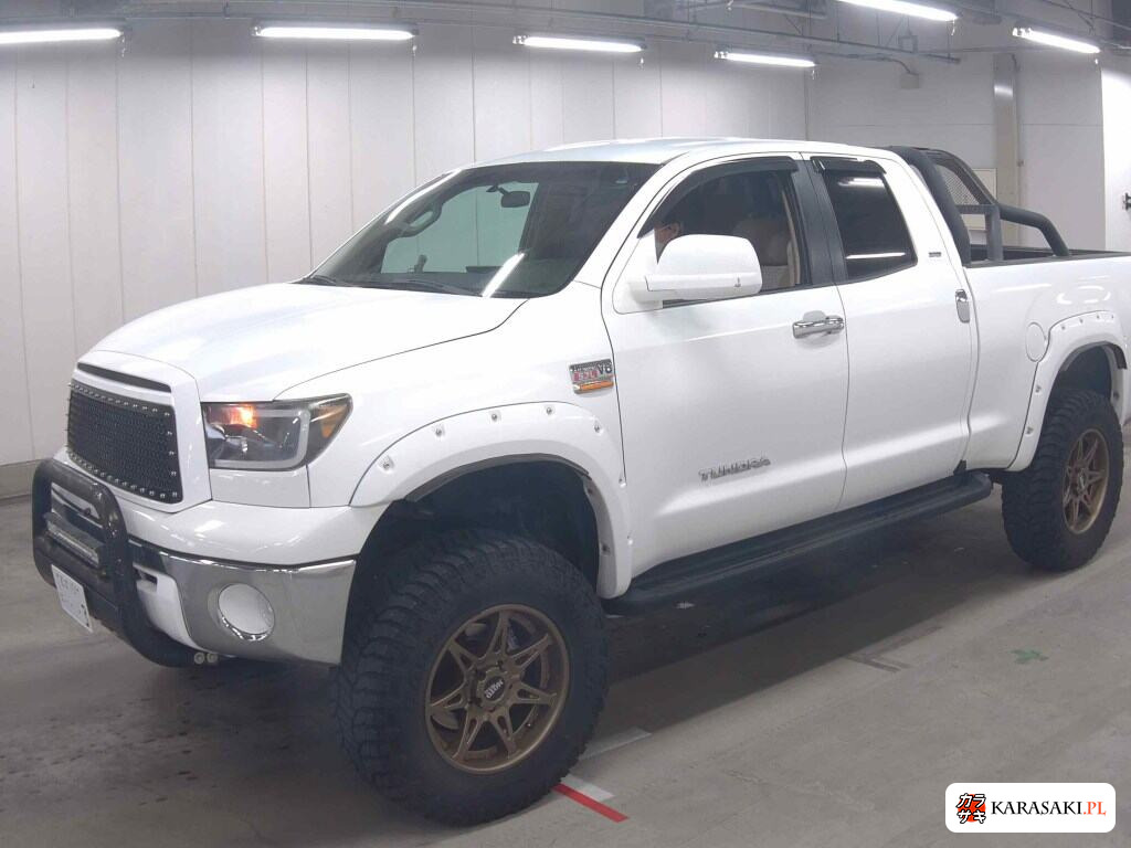 America Toyota Tundra 2012 z aukcji japońskiej