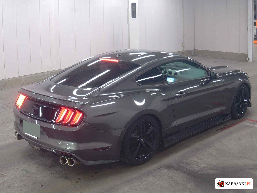 Ford Mustang 2016 z aukcji japońskiej