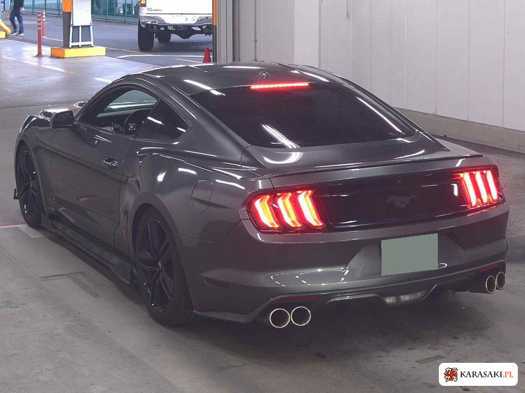 Ford Mustang 2016 z aukcji japońskiej