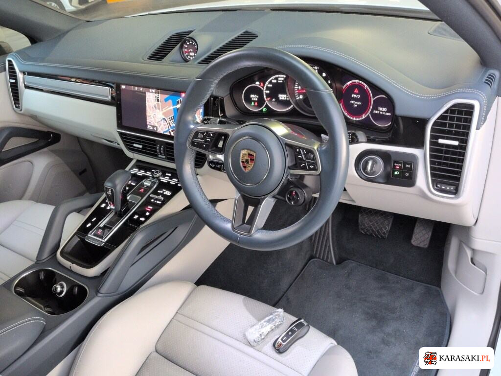 Porsche Cayenne Coupe 2020 z aukcji japońskiej
