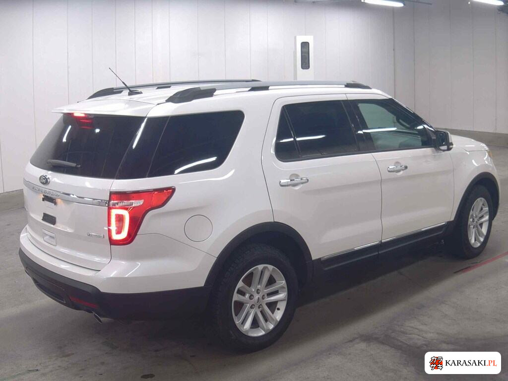 Ford Explorer 2015 z aukcji japońskiej