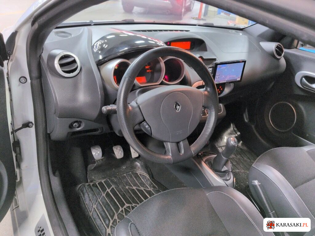 Renault Wind 2012 z aukcji japońskiej