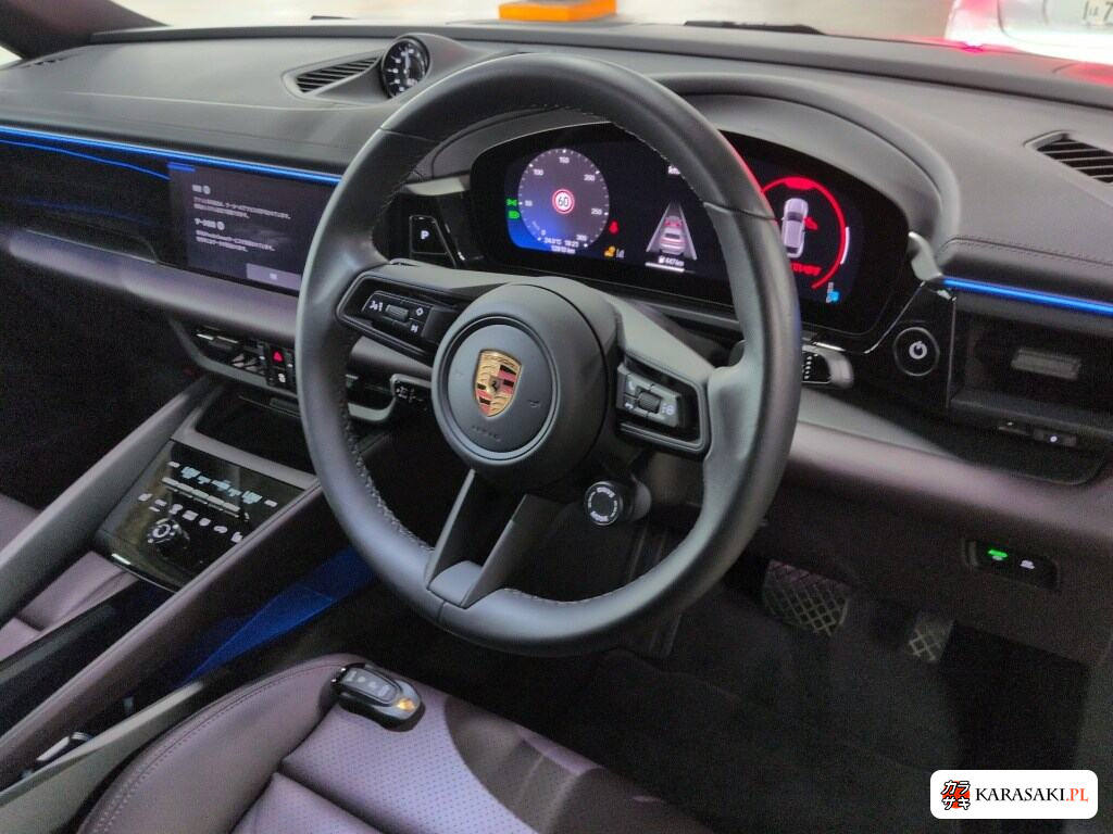Porsche Macan 2025 z aukcji japońskiej