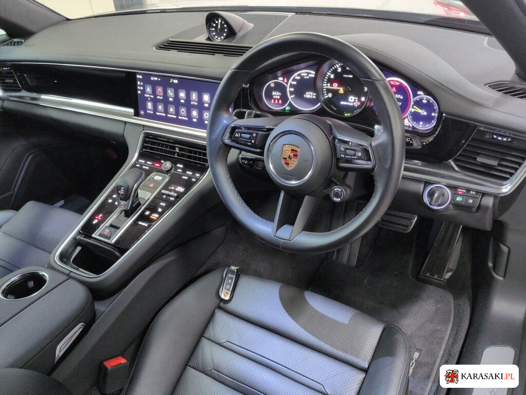 Porsche Panamera 2022 z aukcji japońskiej