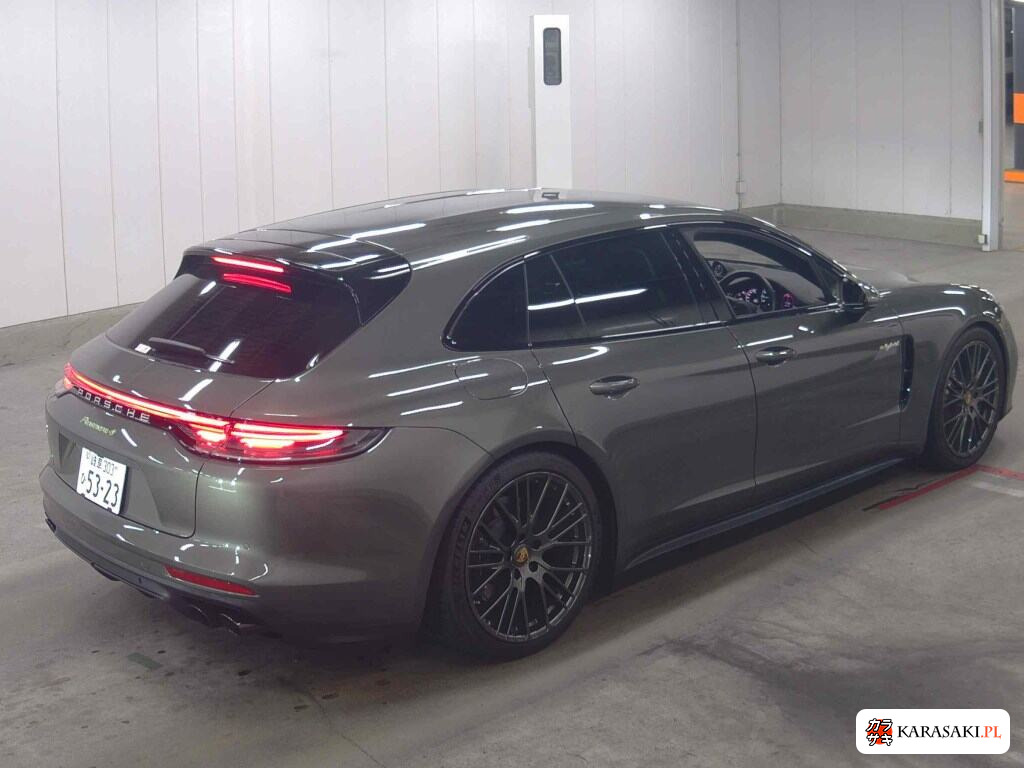 Porsche Panamera 2022 z aukcji japońskiej