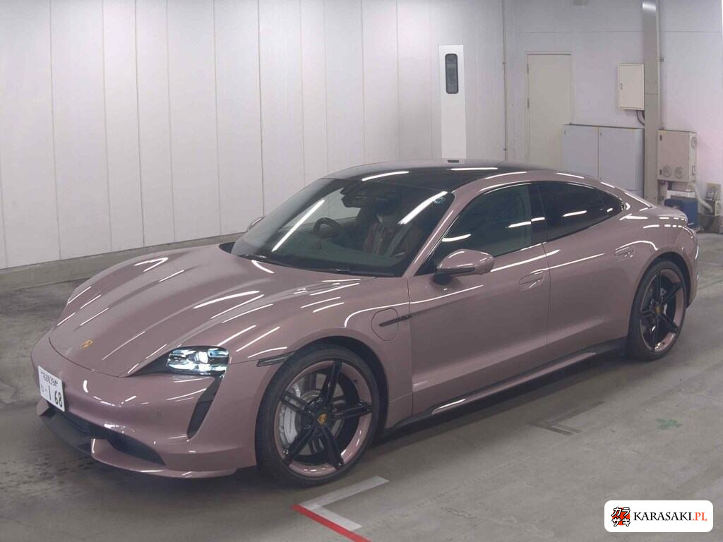 Porsche Taycan 2021 z aukcji japońskiej