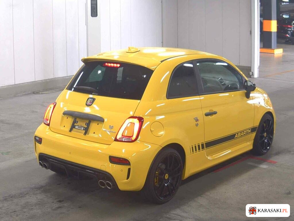 Abarth 595 2017 z aukcji japońskiej