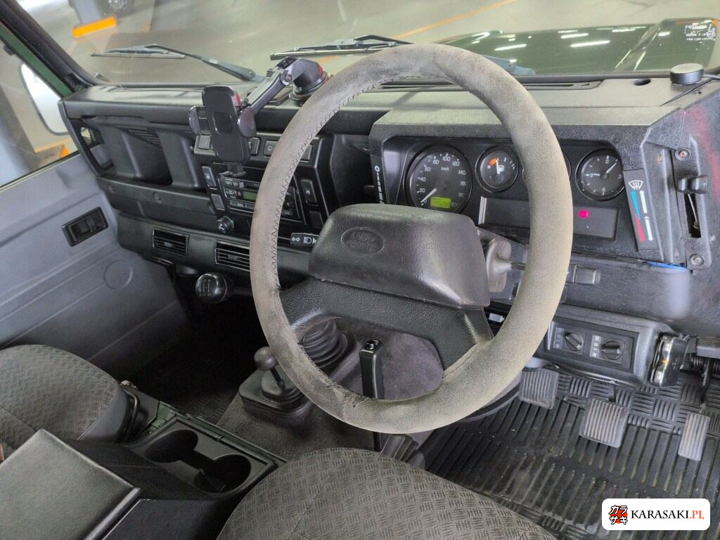 Land Rover Defender 2002 z aukcji japońskiej