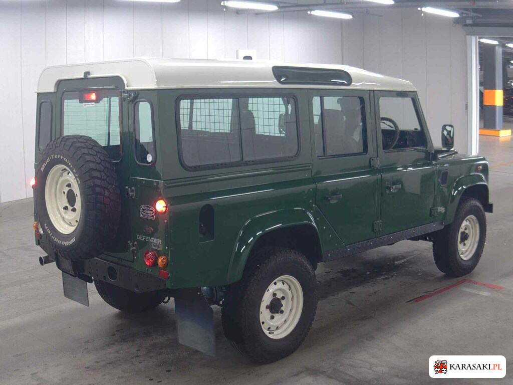 Land Rover Defender 2002 z aukcji japońskiej