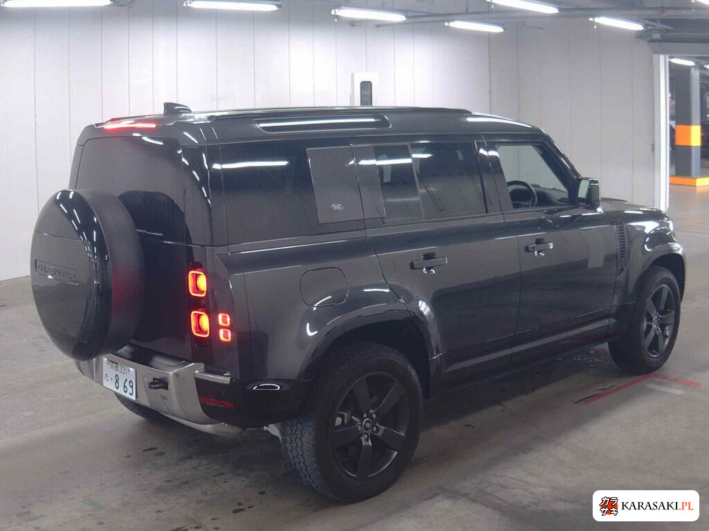 Land Rover Defender 2023 z aukcji japońskiej