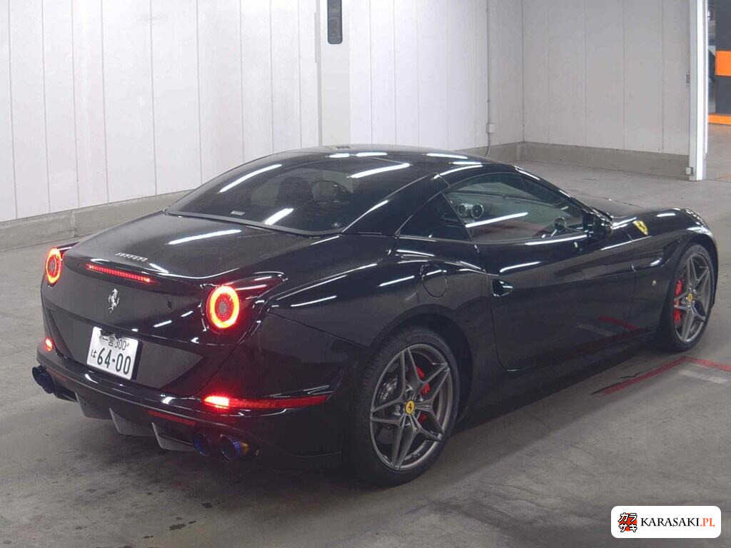 Ferrari California T 2016 z aukcji japońskiej
