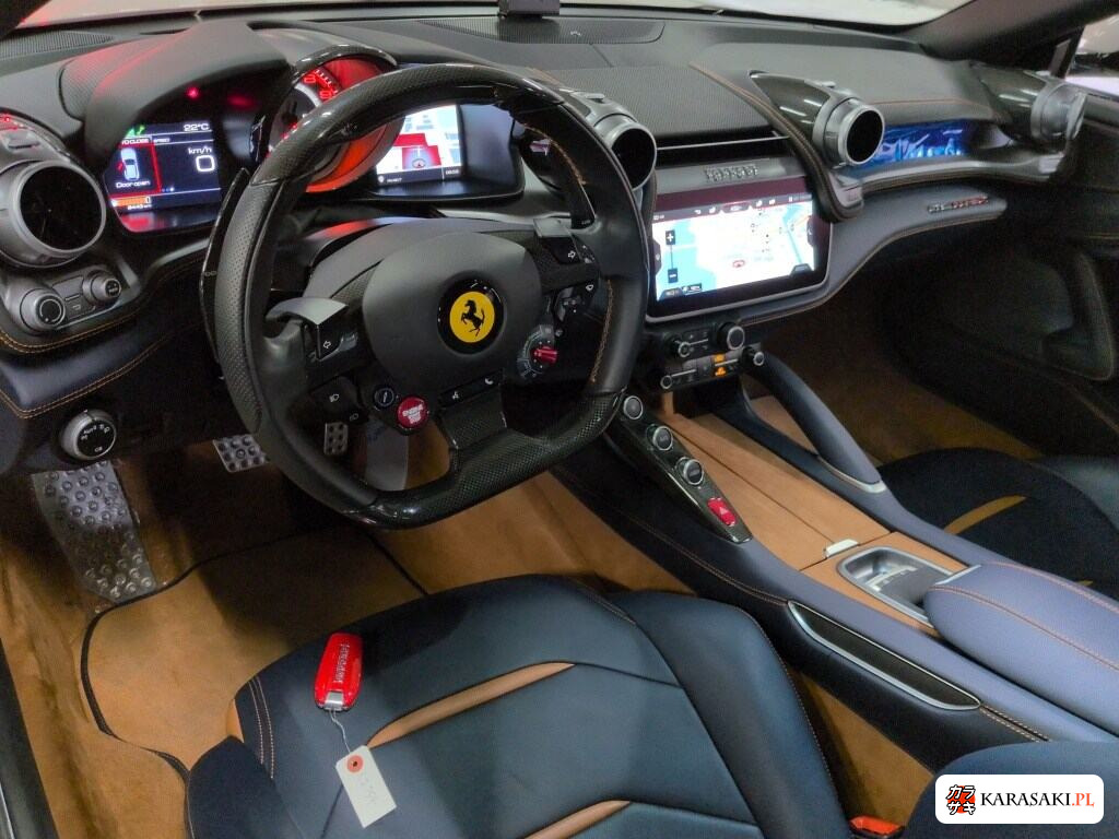 Ferrari GTC4 Lusso 2018 z aukcji japońskiej