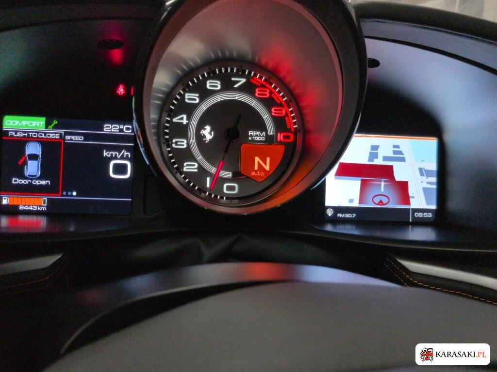 Ferrari GTC4 Lusso 2018 z aukcji japońskiej