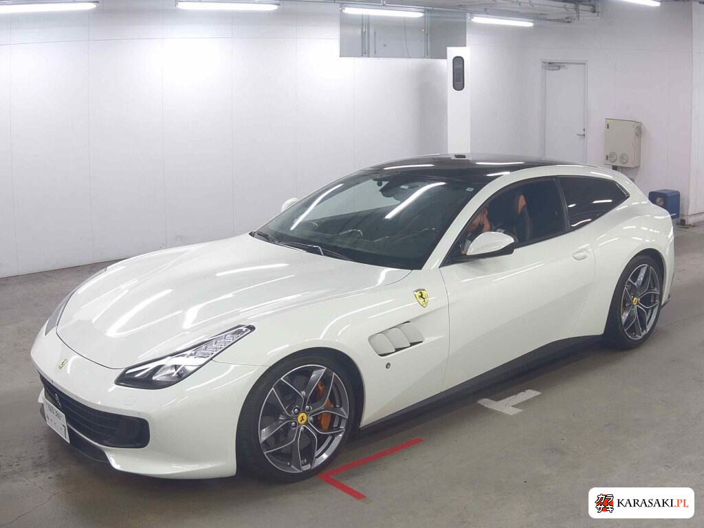 Ferrari GTC4 Lusso 2018 z aukcji japońskiej