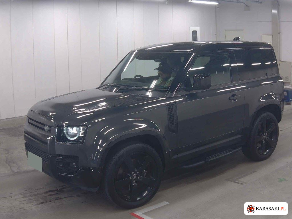 Land Rover Defender 2024 z aukcji japońskiej