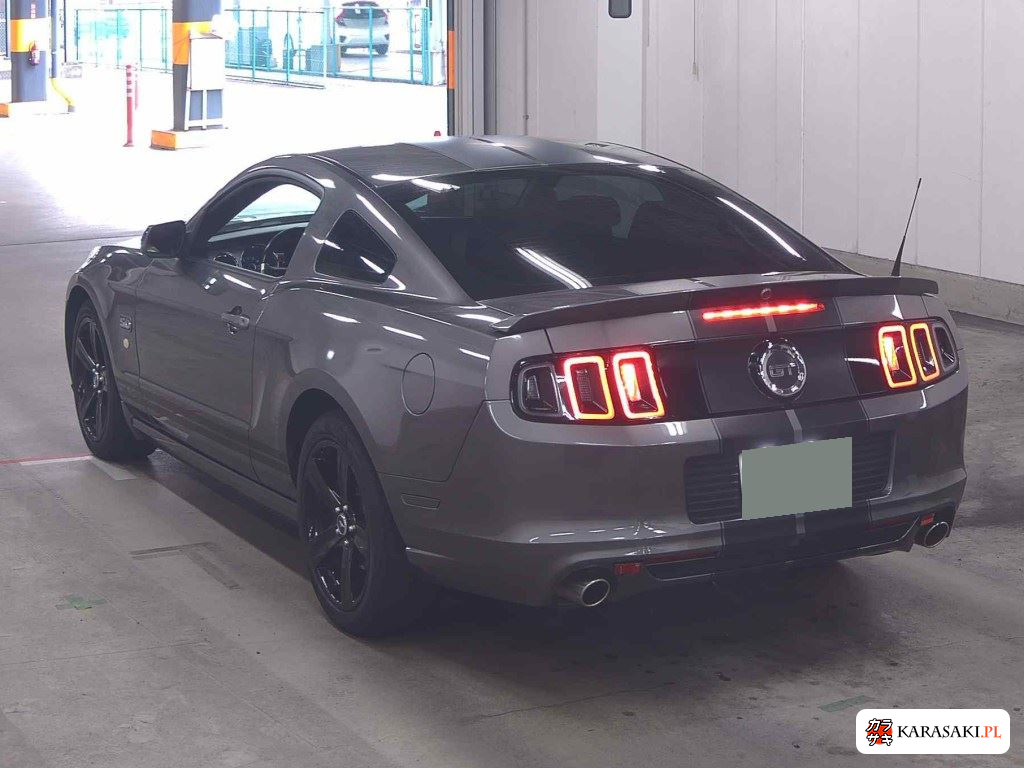 Ford Mustang 2014 z aukcji japońskiej