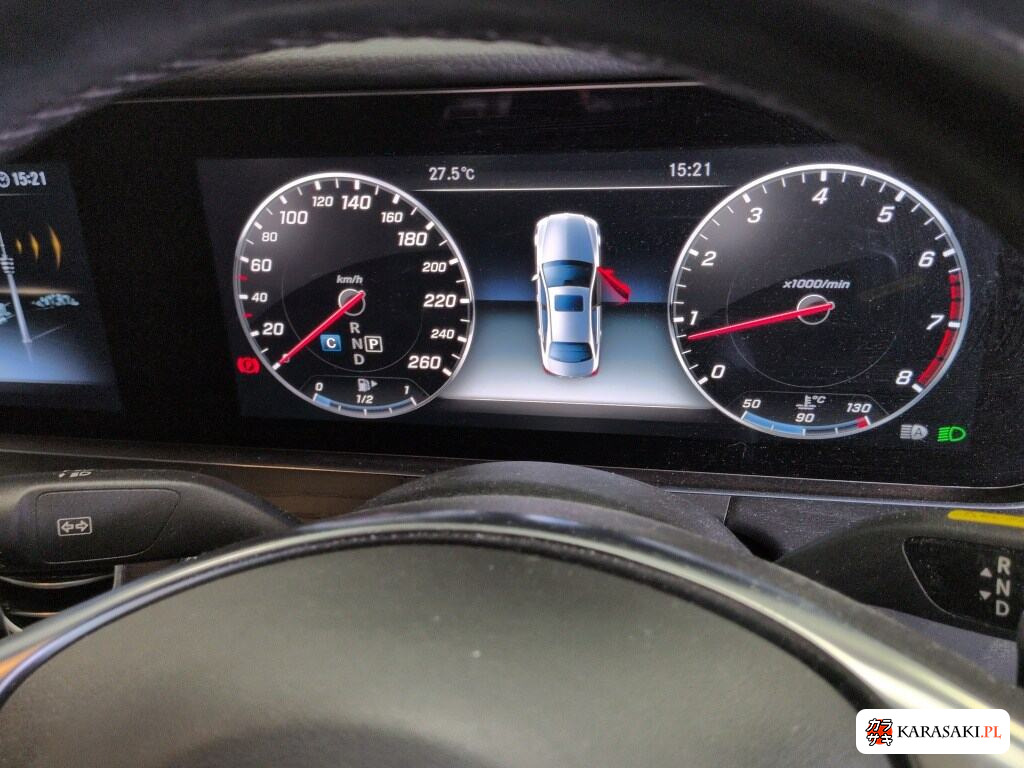 Mercedes-Benz E-Class 2016 z aukcji japońskiej