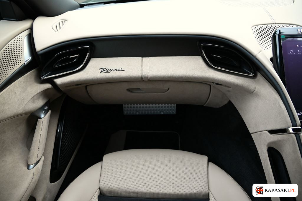 Ferrari Roma 2023 з японського аукціону
