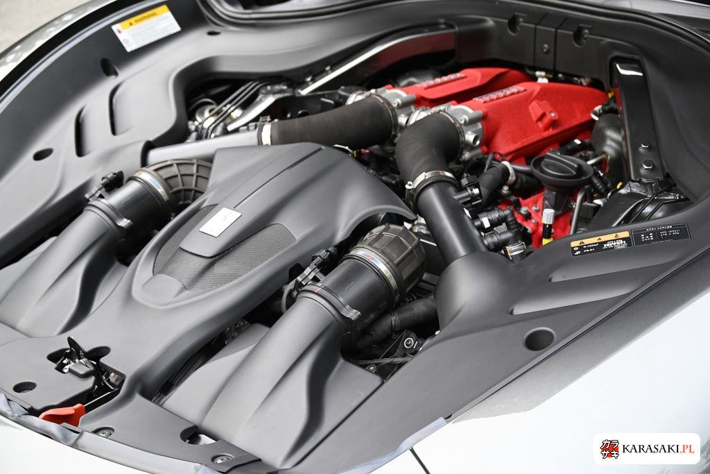 Ferrari Roma 2023 з японського аукціону