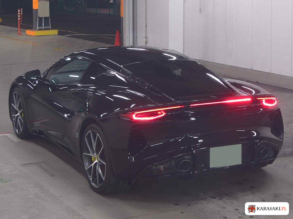 Lotus Emira 2024 z aukcji japońskiej
