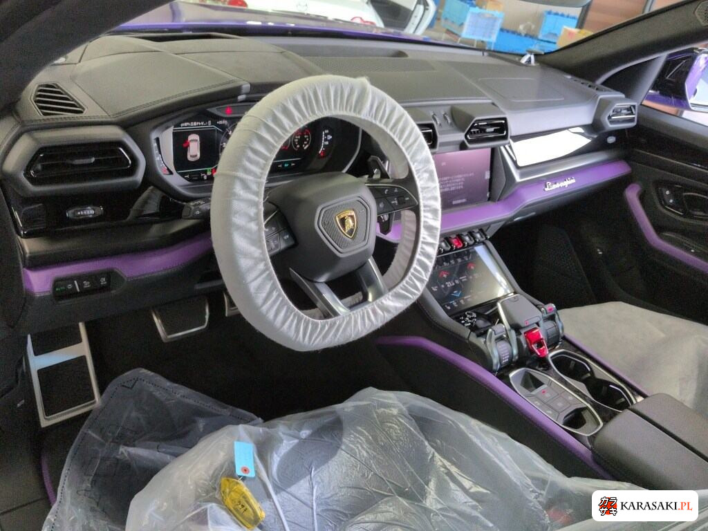 Lamborghini ZL40 2026 z aukcji japońskiej