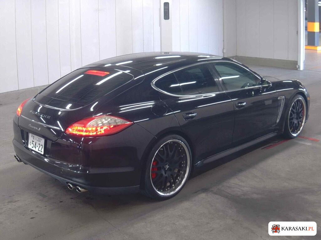 Porsche Panamera 2010 z aukcji japońskiej