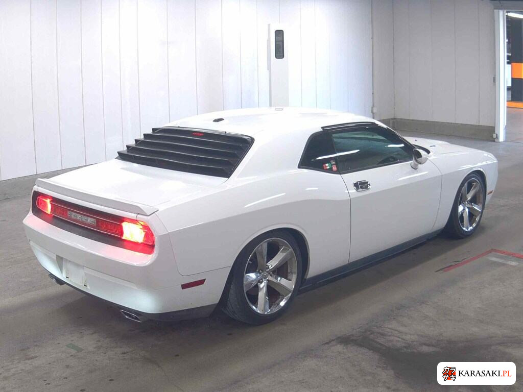 Dodge Challenger 2012 z aukcji japońskiej