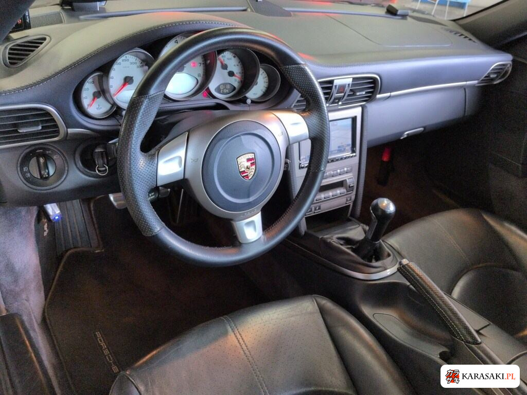 Porsche 911 2004 z aukcji japońskiej