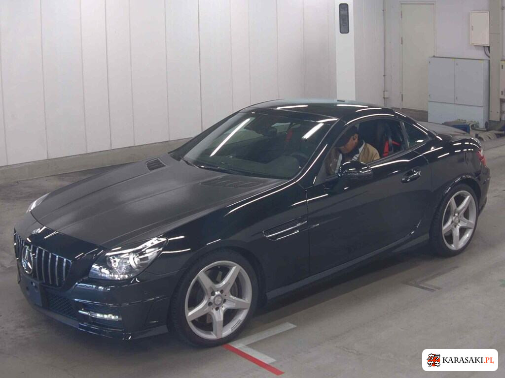 Mercedes-Benz SLK 2011 from a Japanese auction