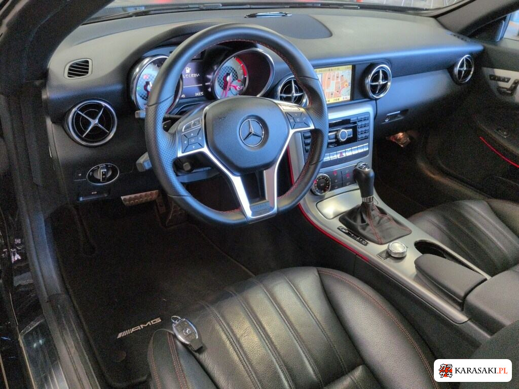 Mercedes-Benz SLK 2011 from a Japanese auction
