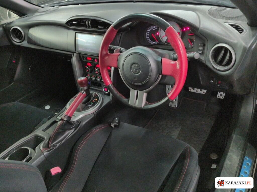 Toyota 86 2012 z aukcji japońskiej