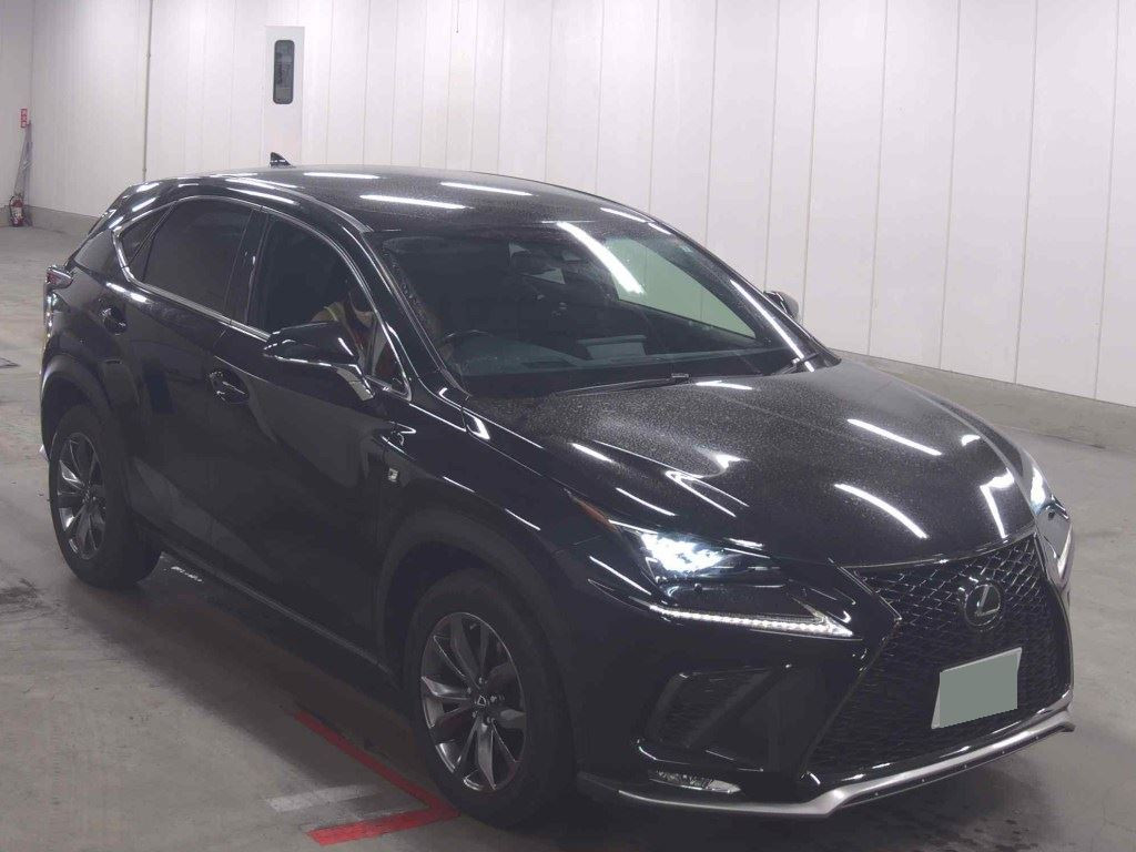 Lexus NX 2018 z aukcji japońskiej