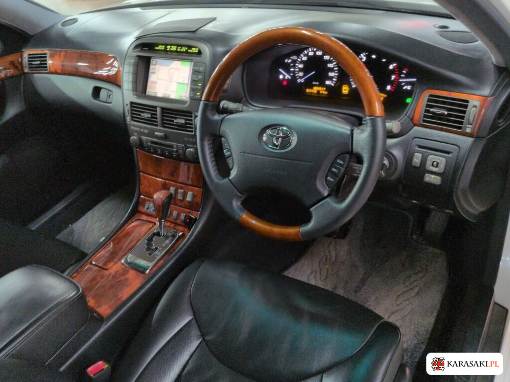Toyota Celsior 2006 z aukcji japońskiej