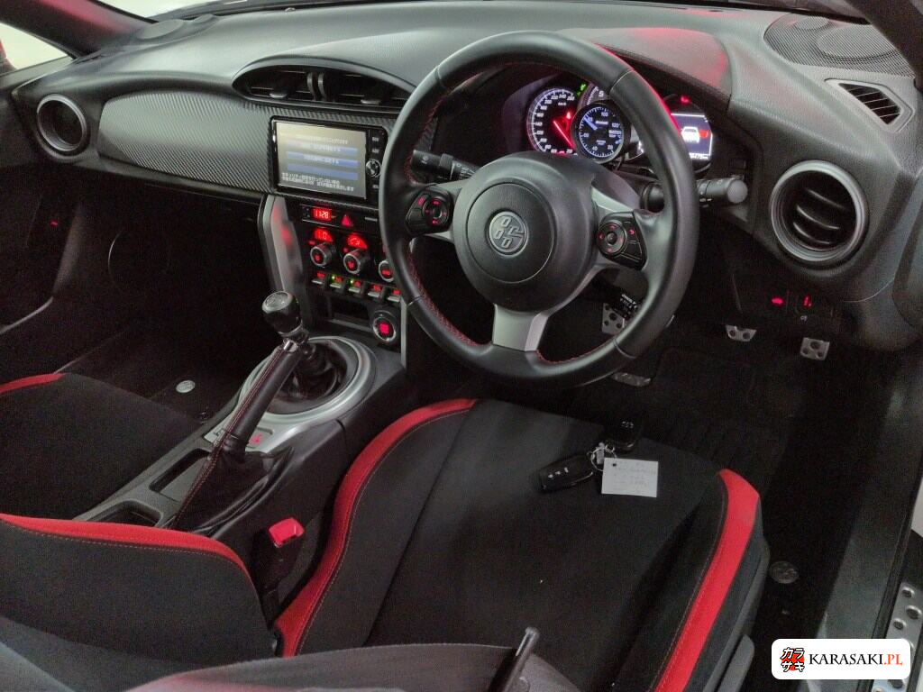 Toyota 86 2018 z aukcji japońskiej