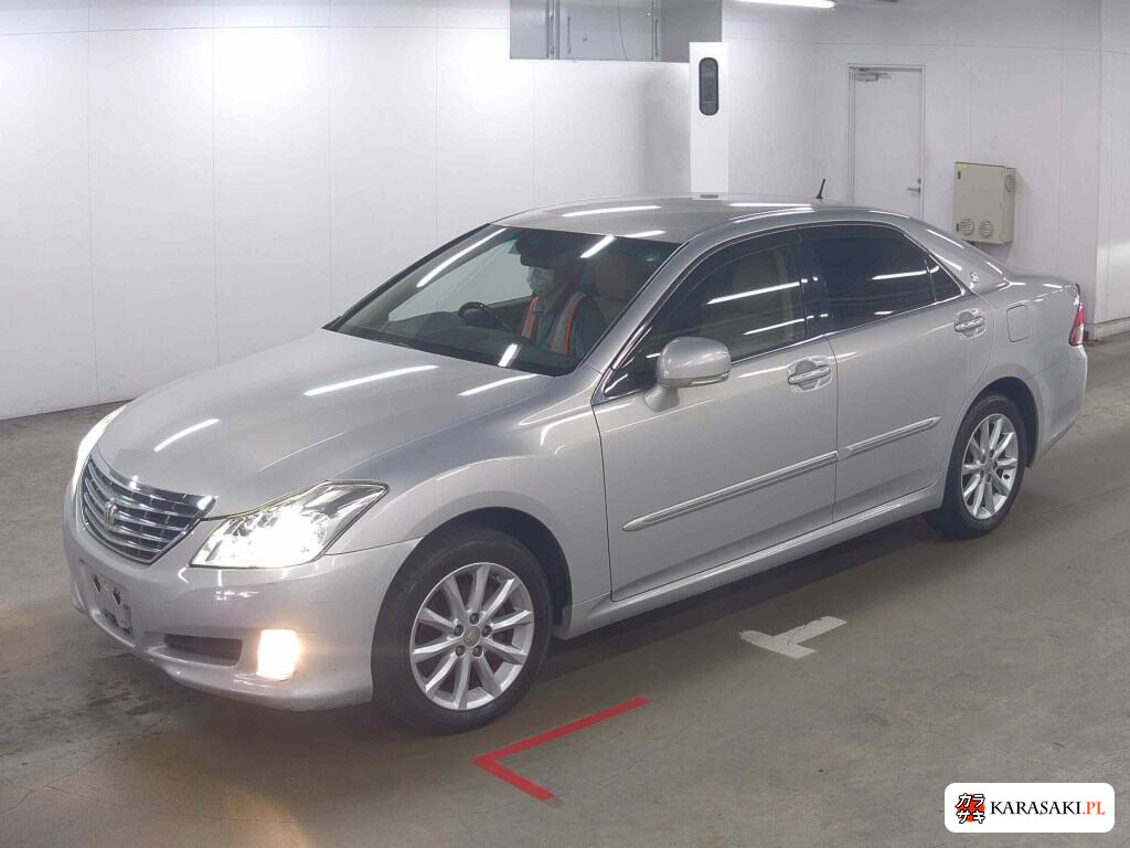 Toyota Crown 2008 z aukcji japońskiej