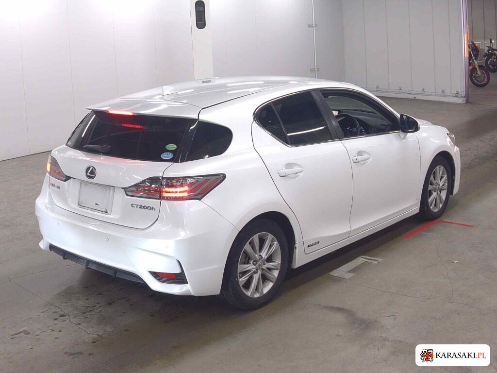 Lexus CT 2014 z aukcji japońskiej