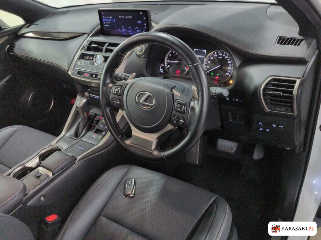 Lexus NX 2021 z aukcji japońskiej