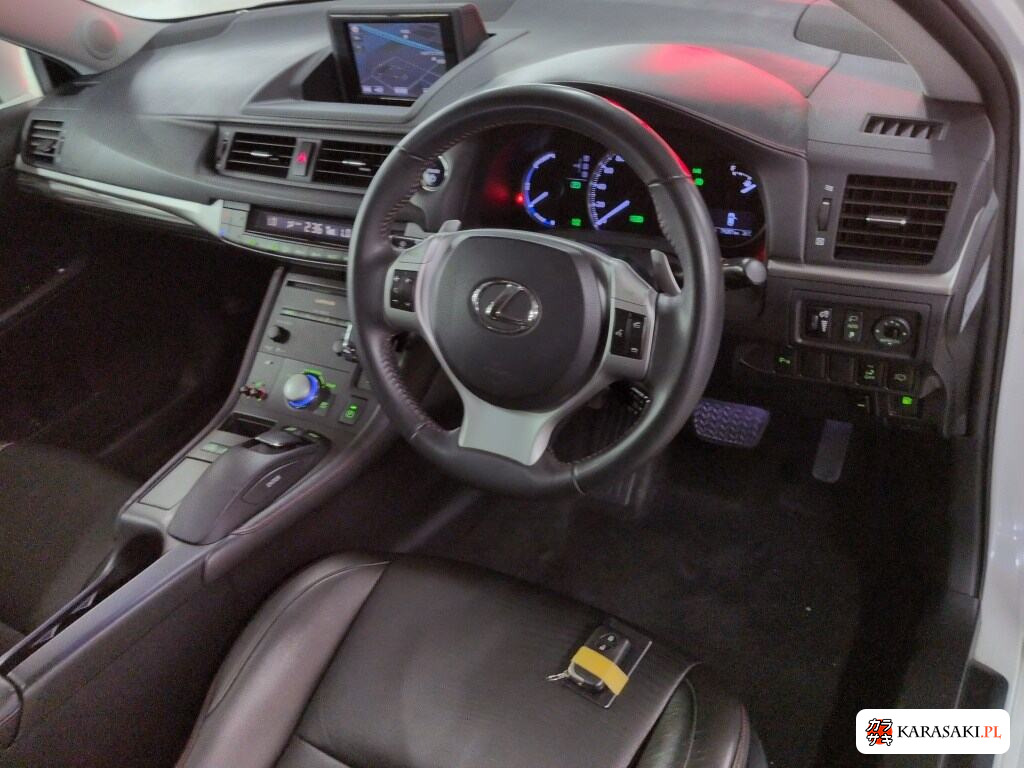 Lexus CT 2013 z aukcji japońskiej