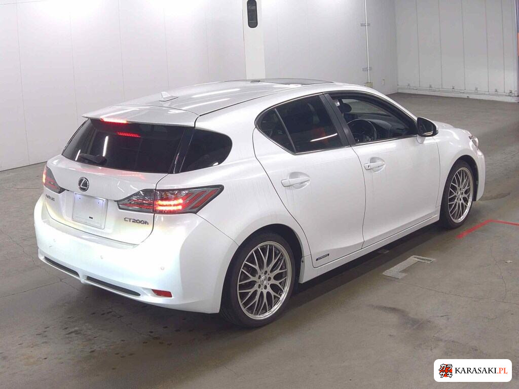Lexus CT 2013 z aukcji japońskiej