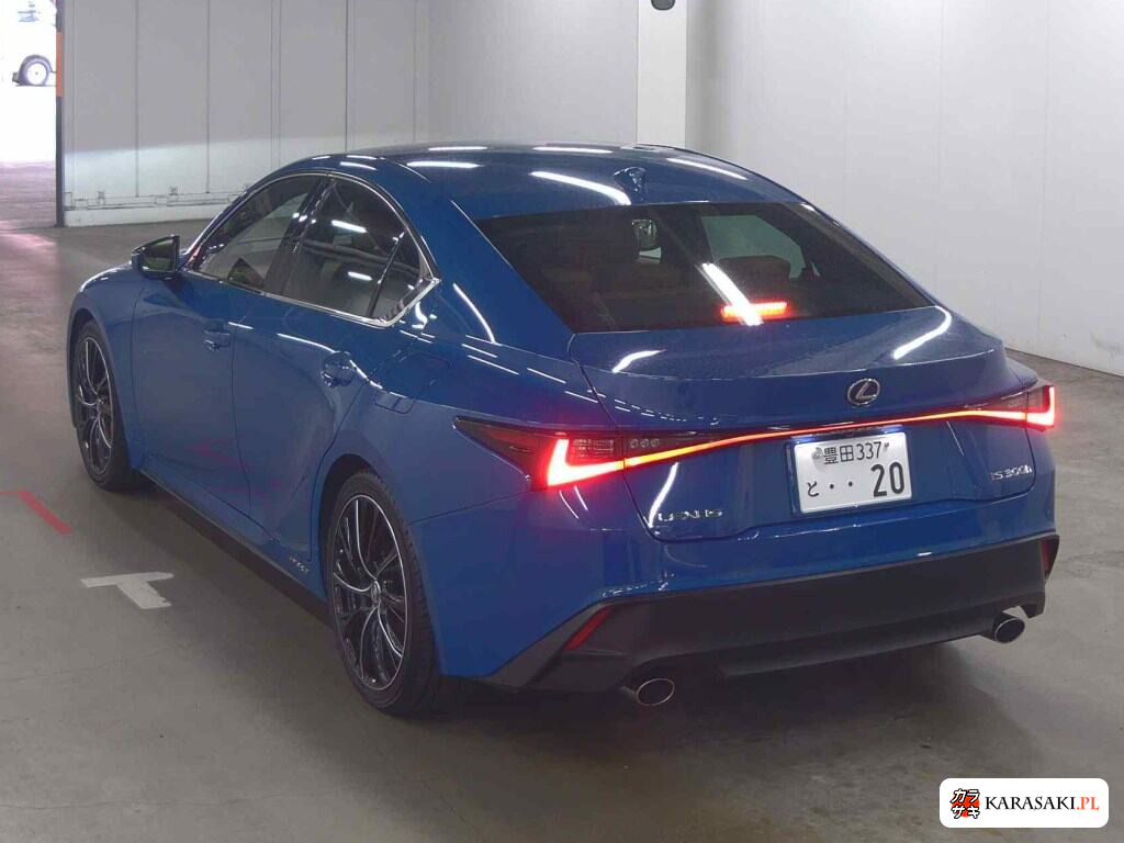 Lexus Is 2022 z aukcji japońskiej