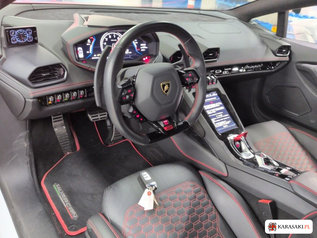 Lamborghini Huracan 2022 з японського аукціону