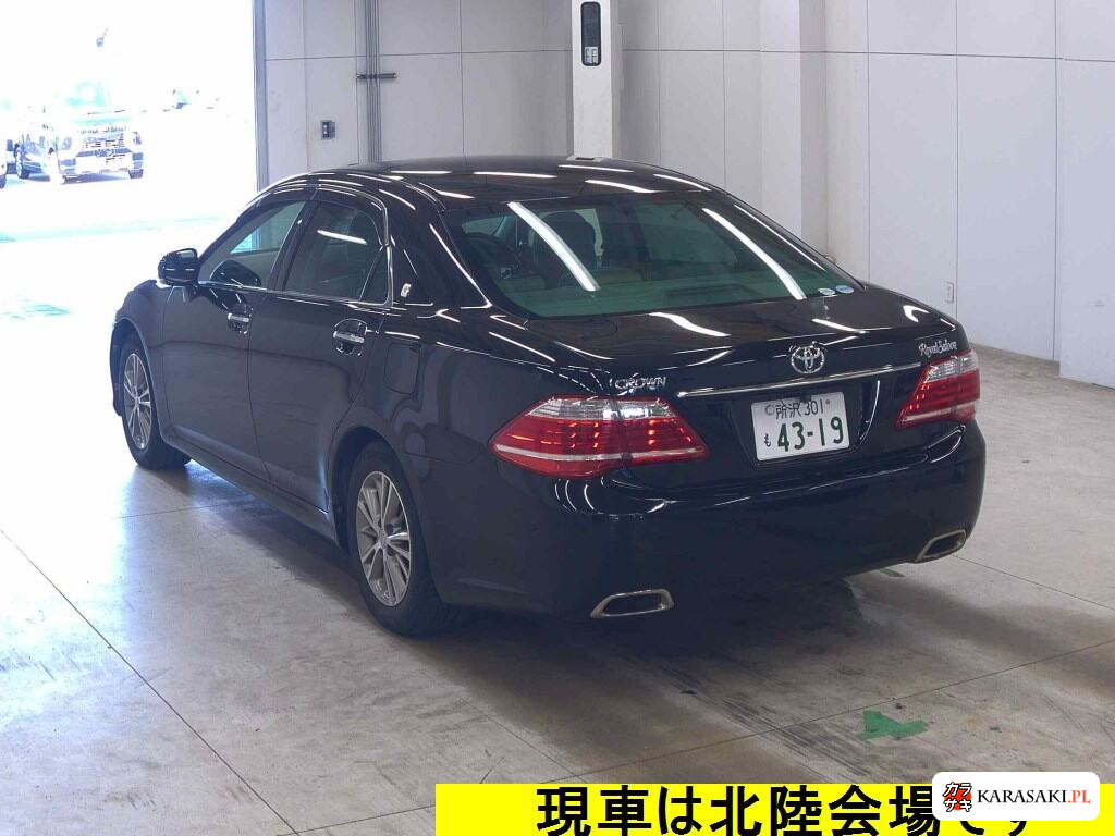 Toyota Crown 2012 z aukcji japońskiej