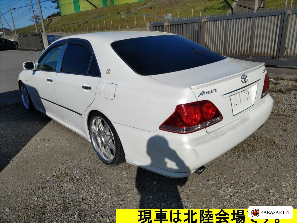 Toyota Crown 2004 z aukcji japońskiej