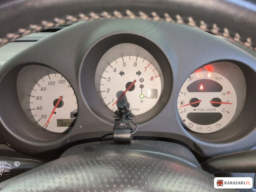 Toyota MR-S 2000 z aukcji japońskiej