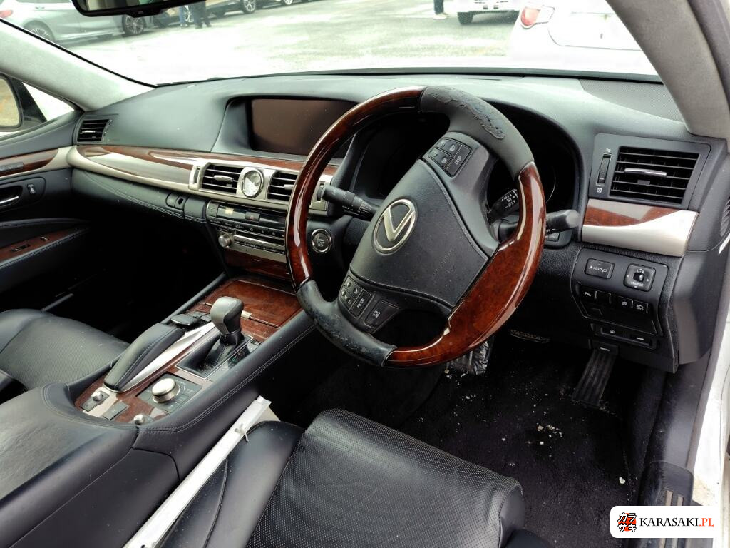 Lexus LS 2013 z aukcji japońskiej