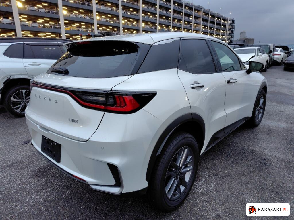 Lexus LBX 2026 z aukcji japońskiej