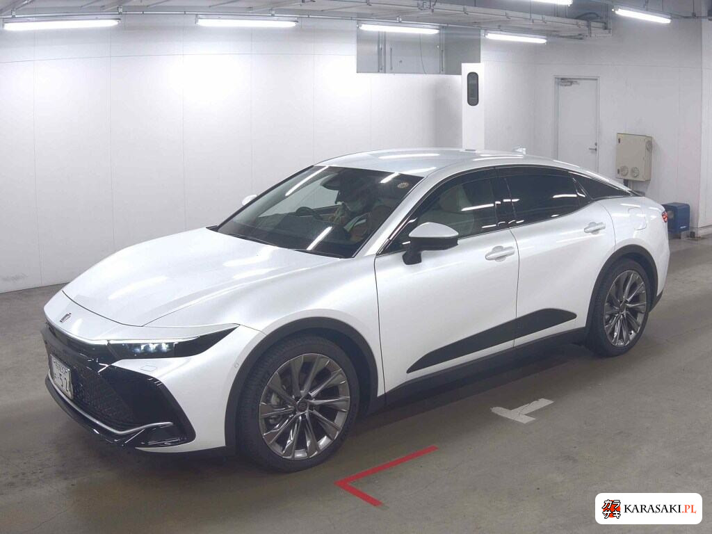 Toyota Crown Crossover 2025 z aukcji japońskiej