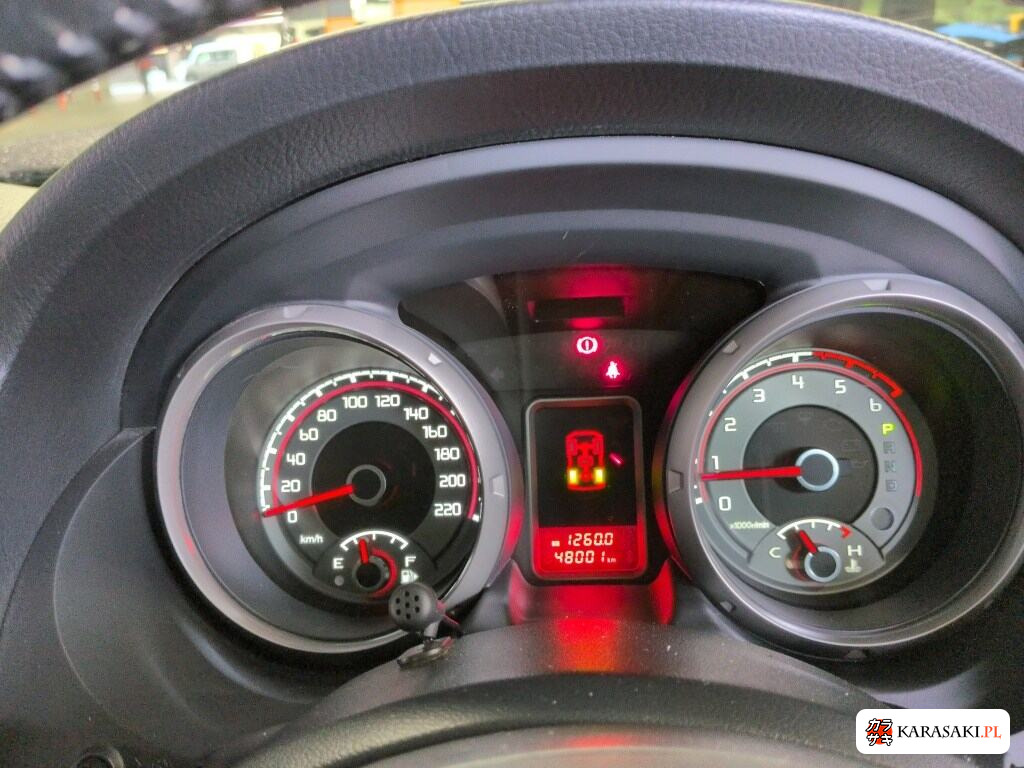 Mitsubishi Pajero 2020 z aukcji japońskiej
